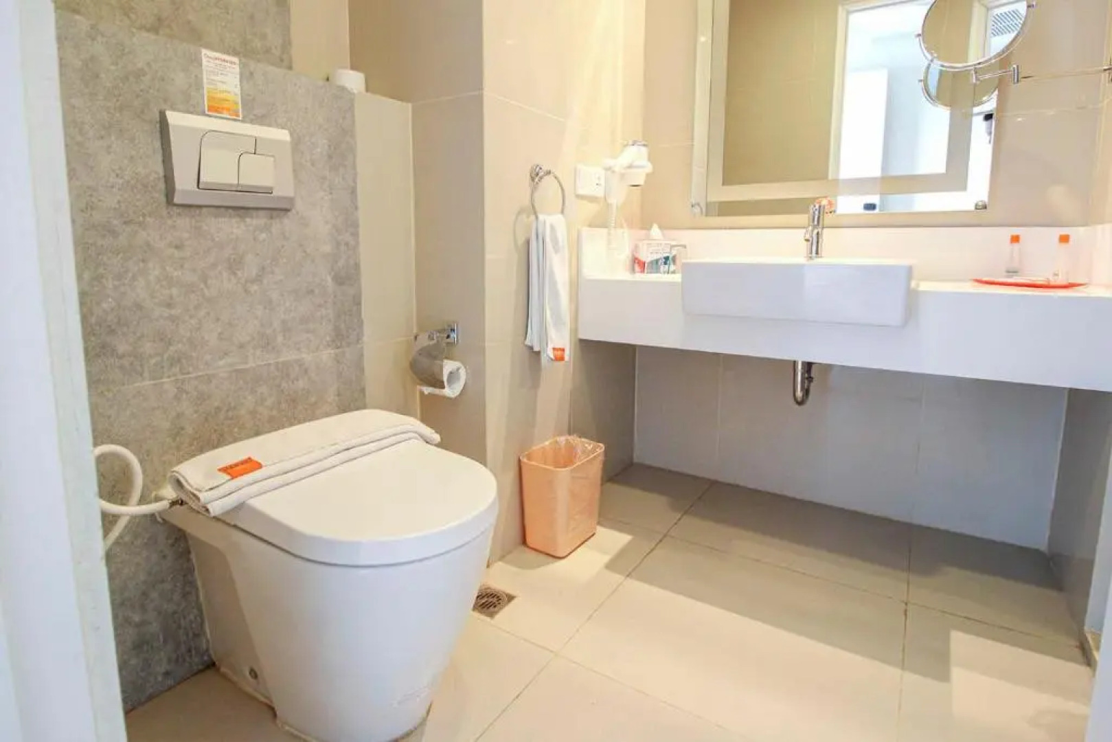 HARRIS Hotel Pontianak