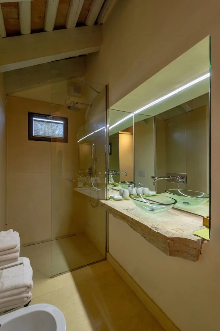 Massimago Wine Tower