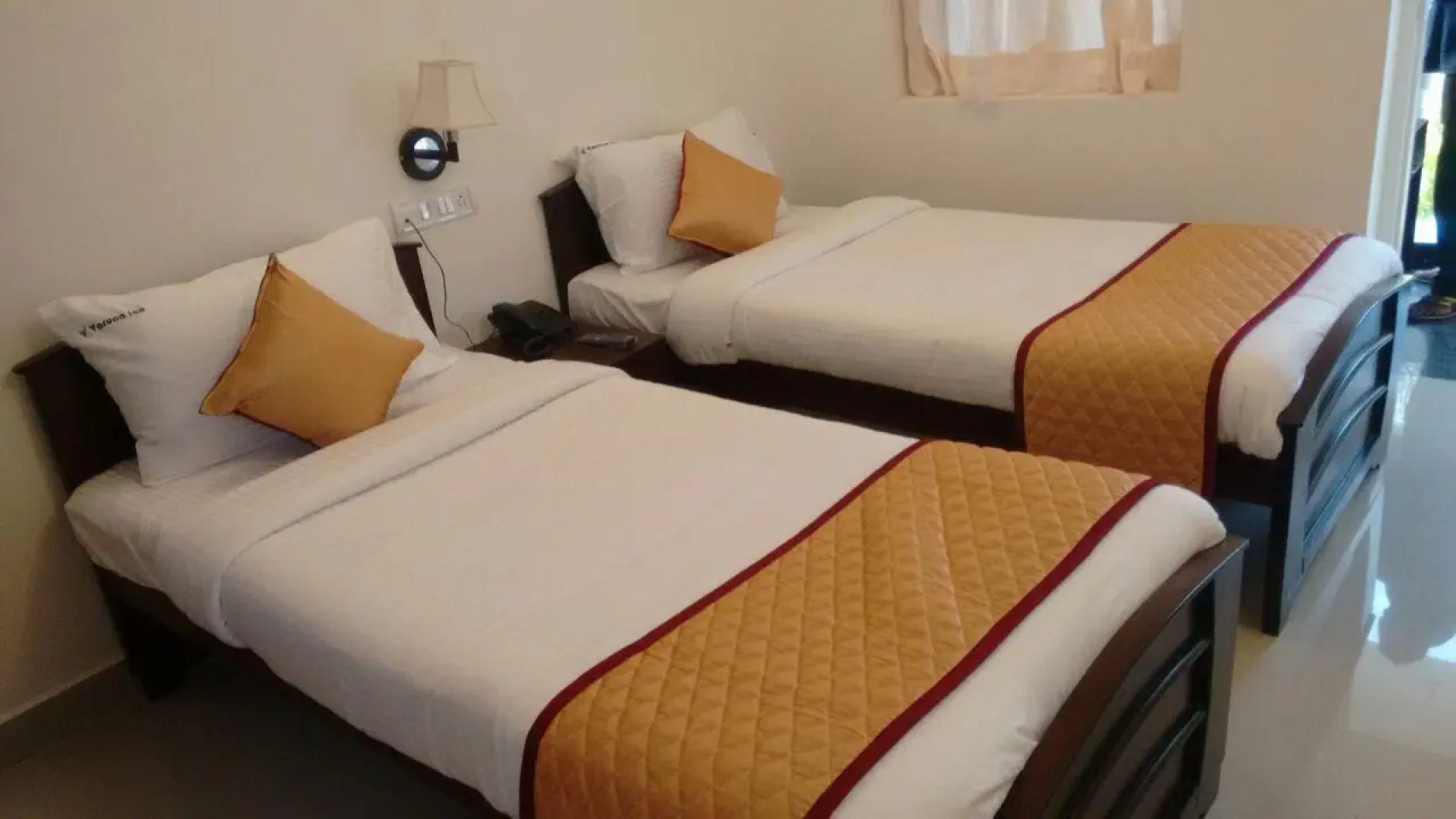 Varuna Inn Banquets & Resort