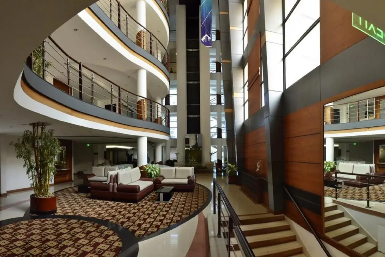 The Mercy Luxury Business Hotel