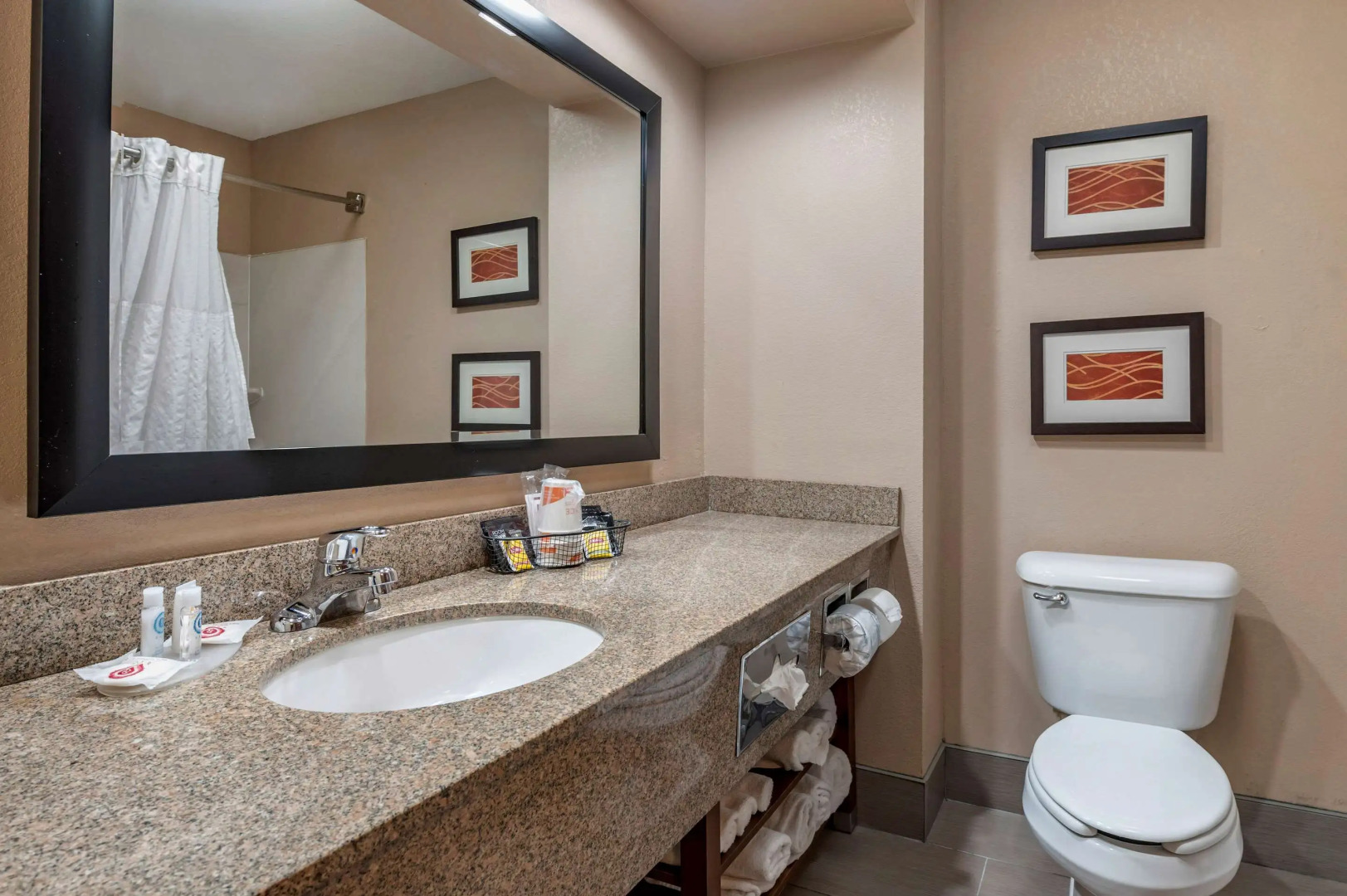 Comfort Inn & Suites Lawrenceburg