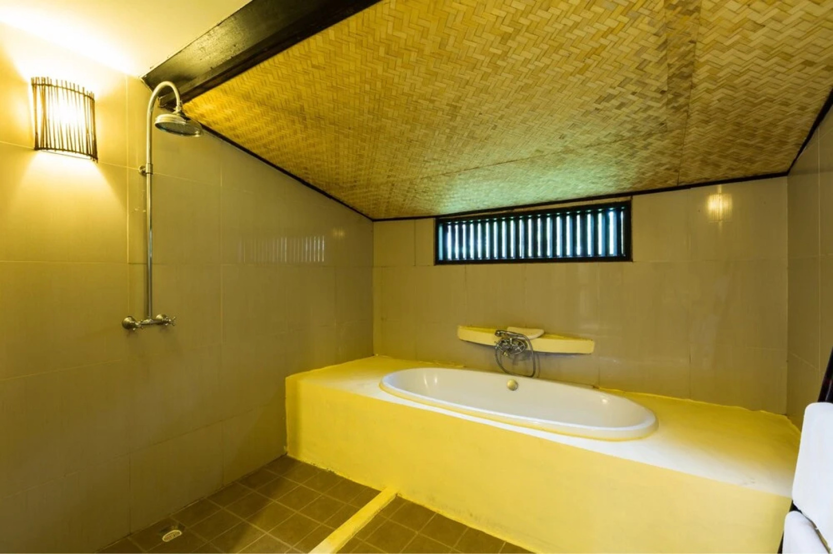 The Tacola Resort & Spa