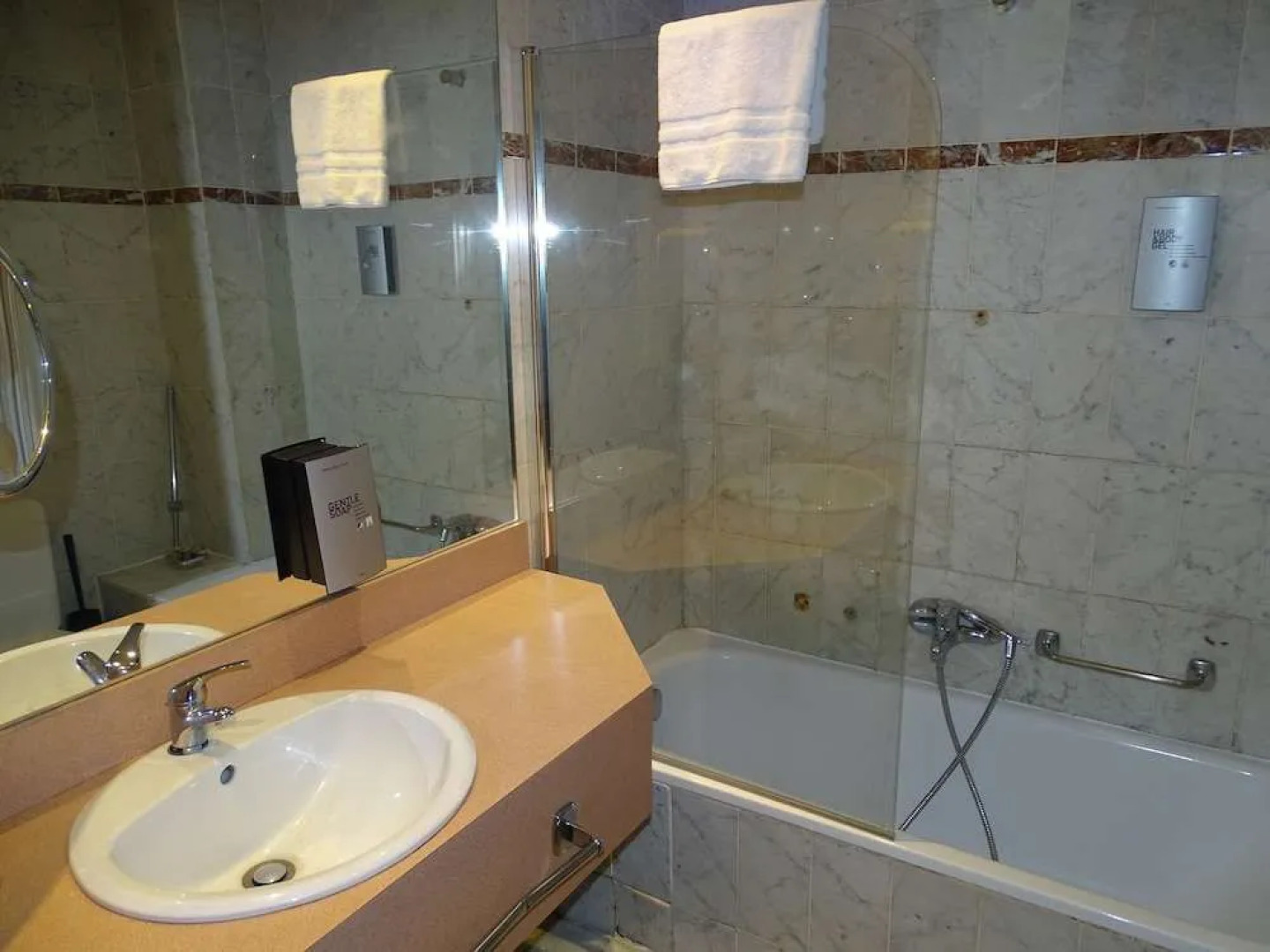 Auberge De Waterloo Sint-genesius-rode