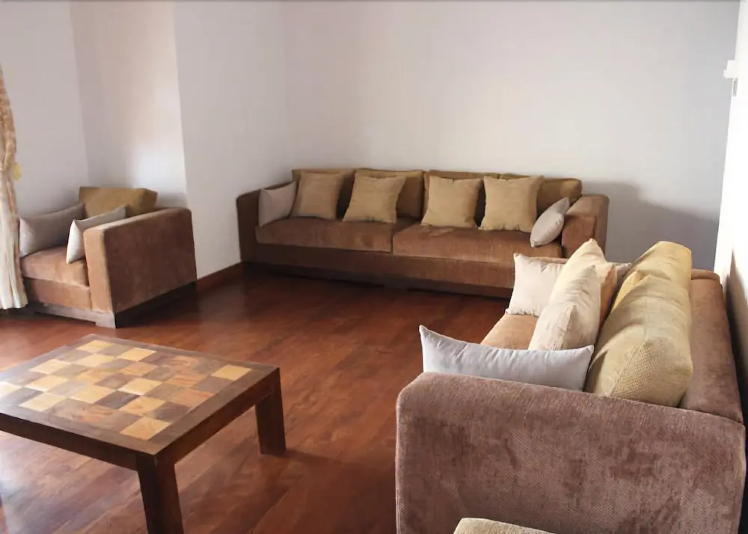 Camellia Holiday Homes