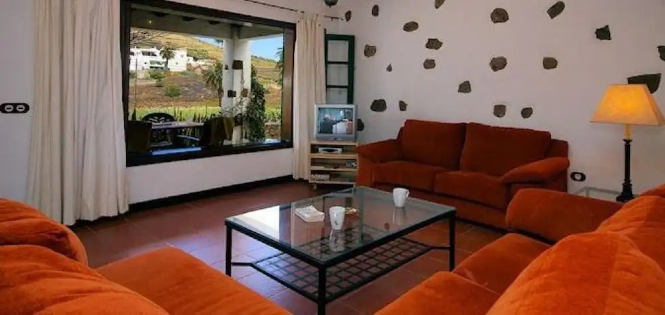 Villa - 2 Bedrooms with Pool and WiFi - 106085