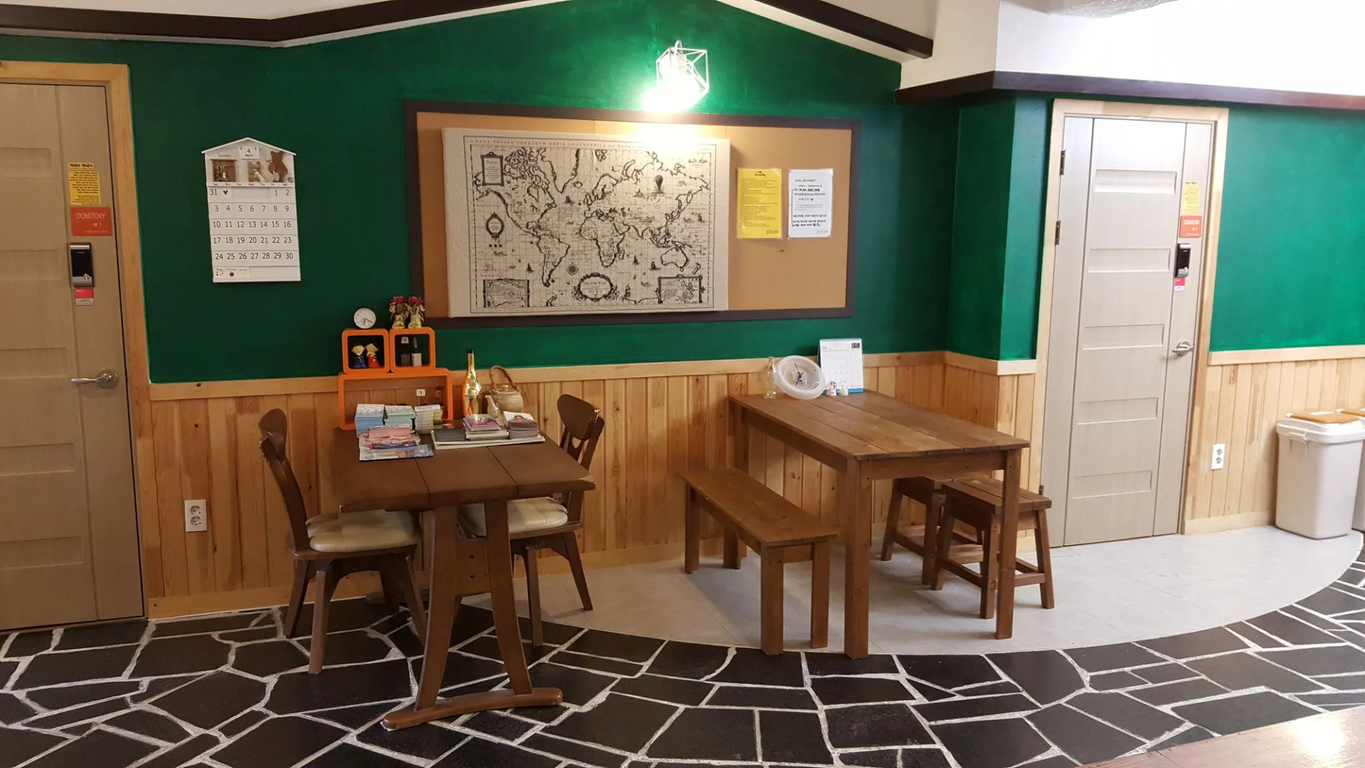 Dongbaekseom Guest House