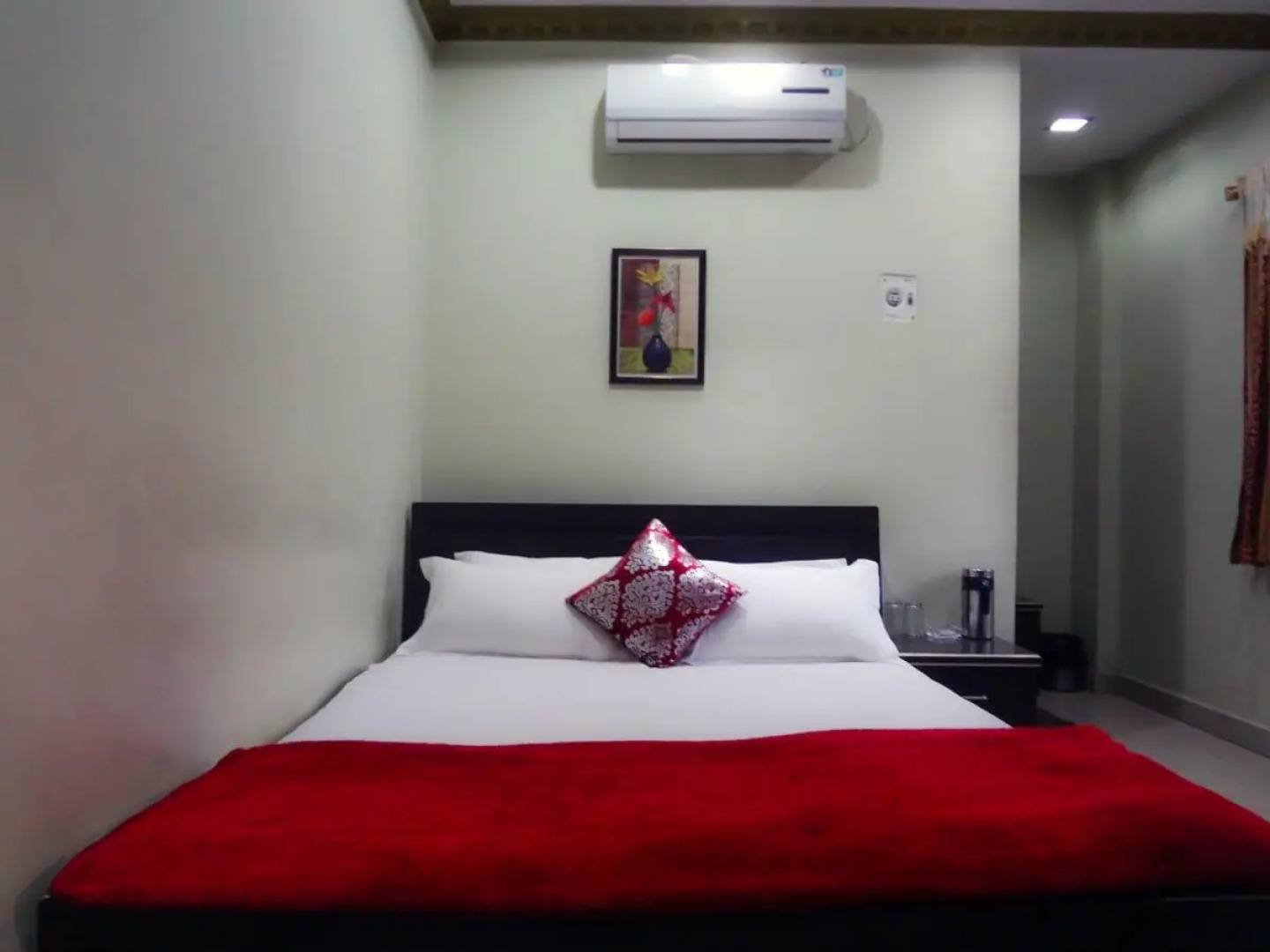 Hotel Parvati Palace