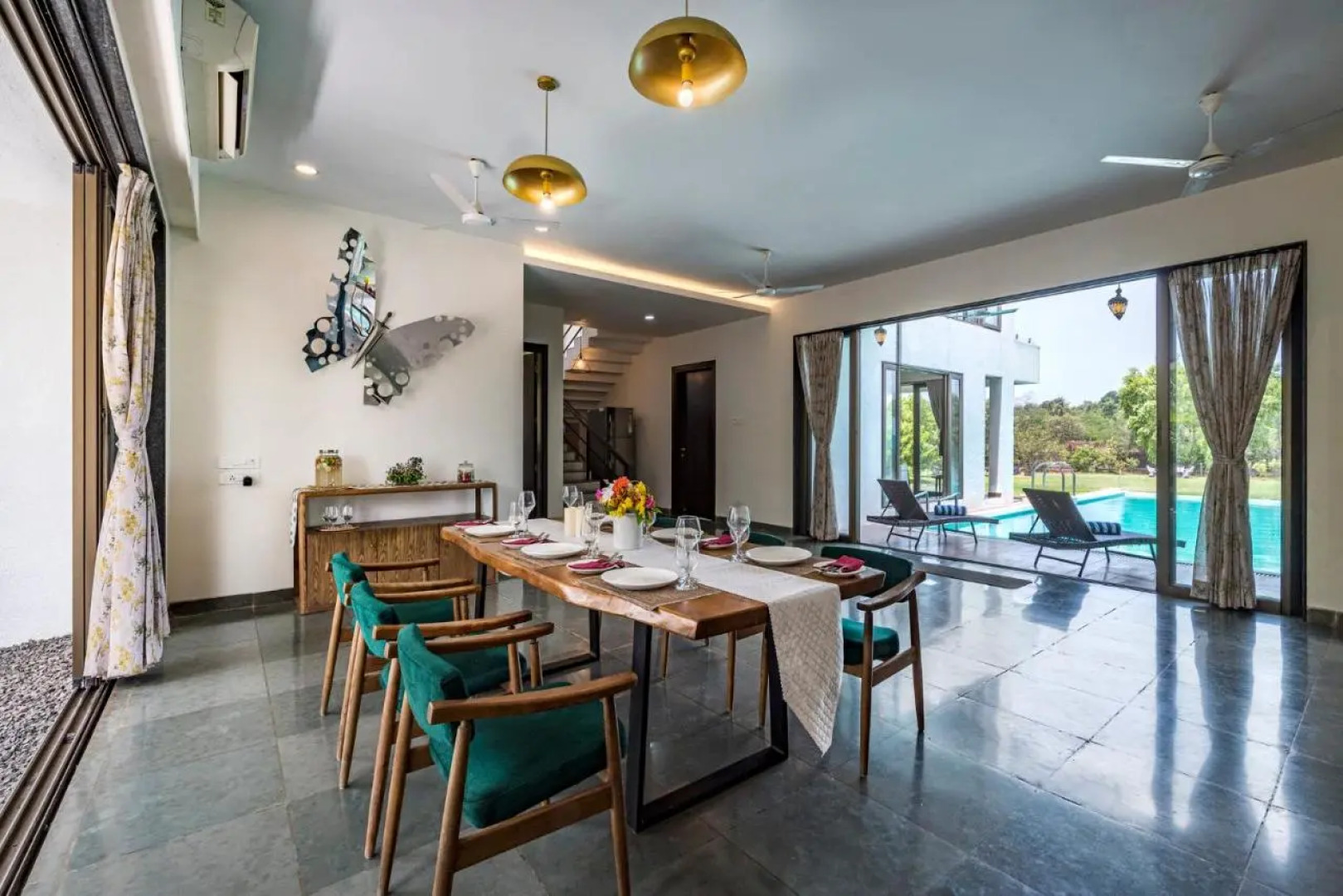 Saffron Stays Gardenia