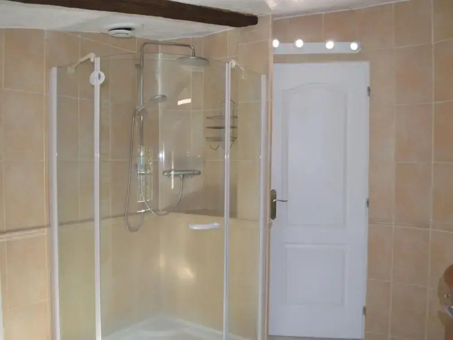 Cosy Holiday Home With Pool in Callian