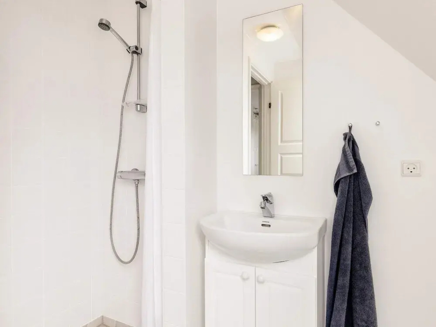 6 Person Holiday Home in Blokhus-by Traum