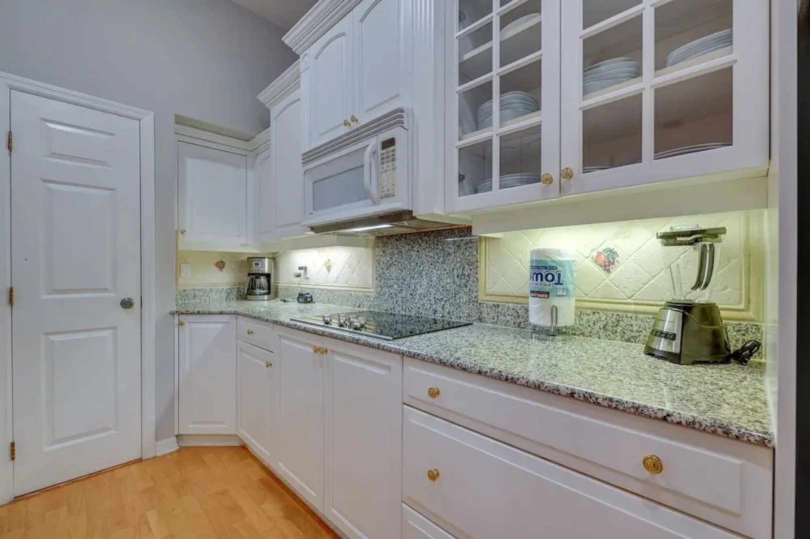 Palm Harbor Vacation Rental: 7 Mi to Beach!