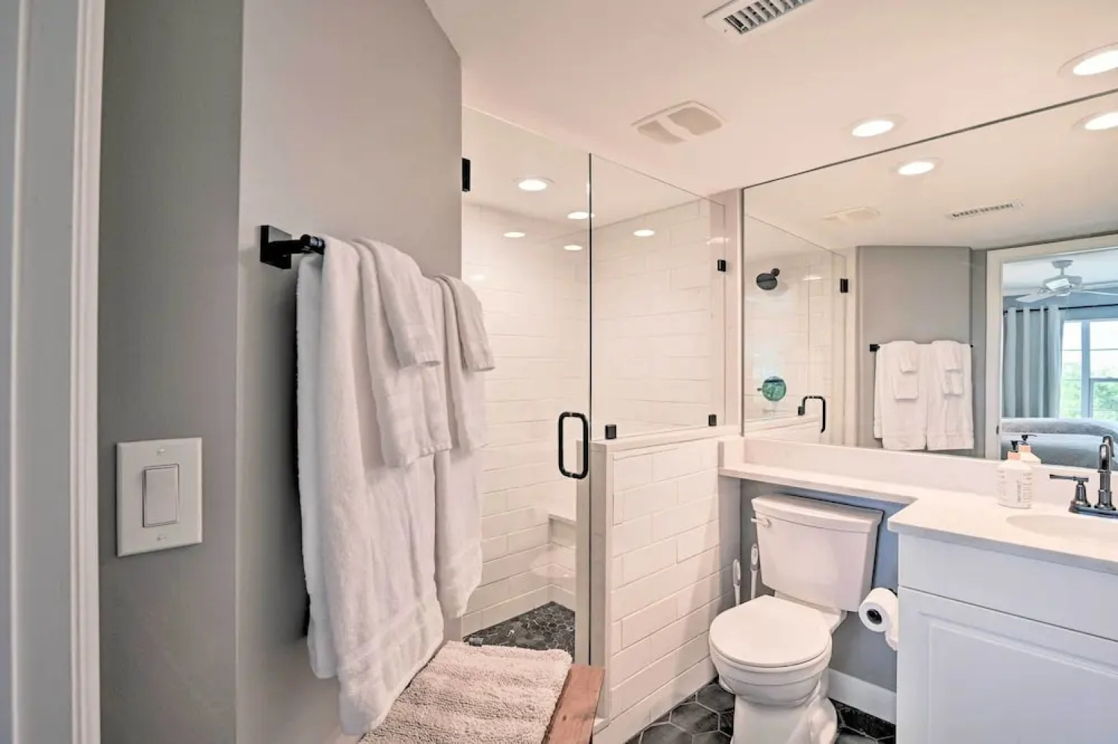 Summerhouse Villas Condo With Resort Amenities!