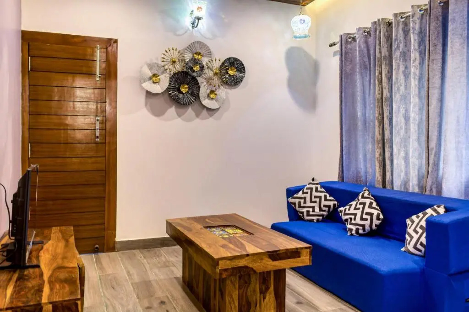 The Frostwood Resort