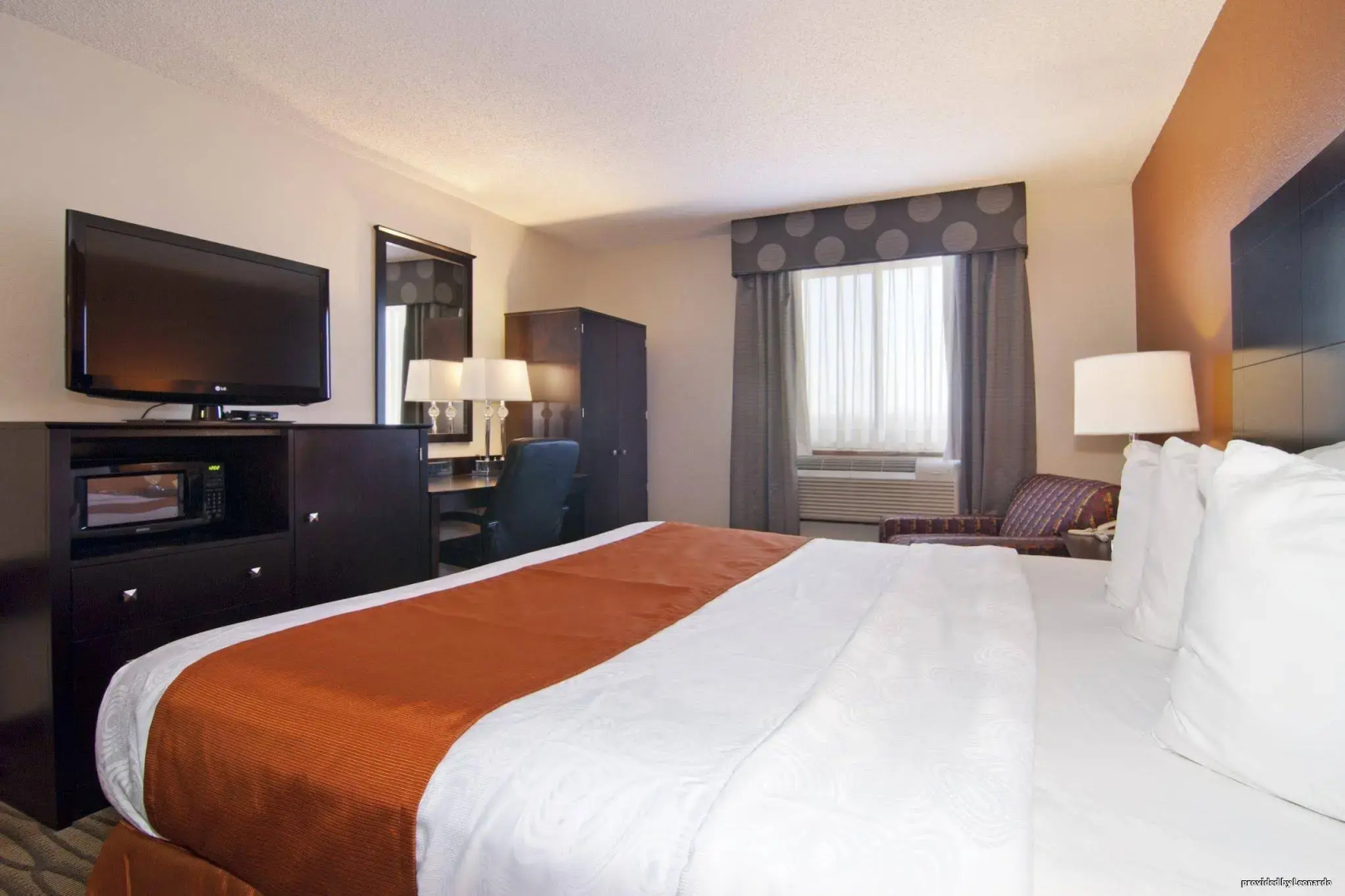 Spark by Hilton Eden Prairie