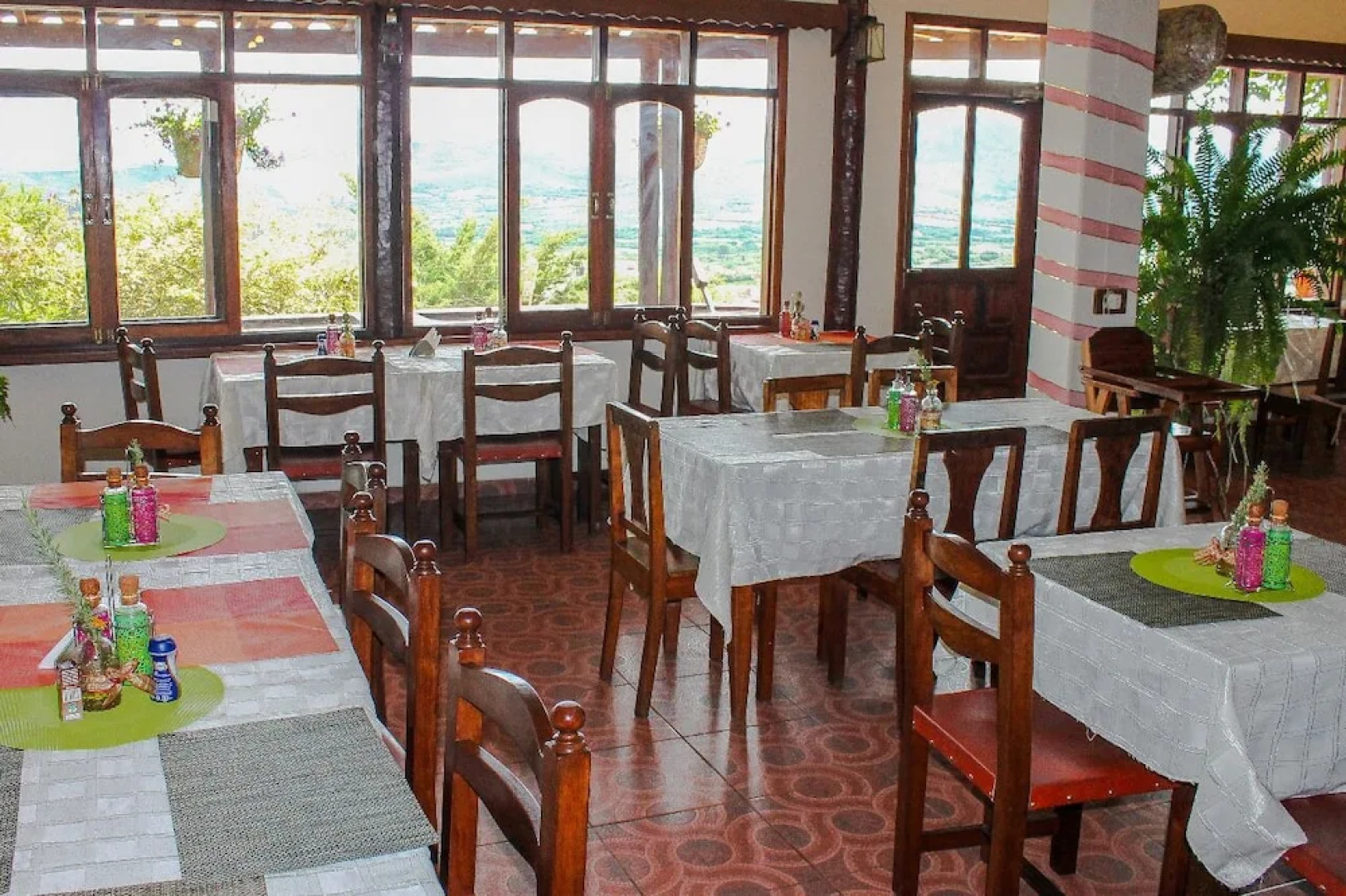 Cabaña - Bar- Restaurante El Mirador