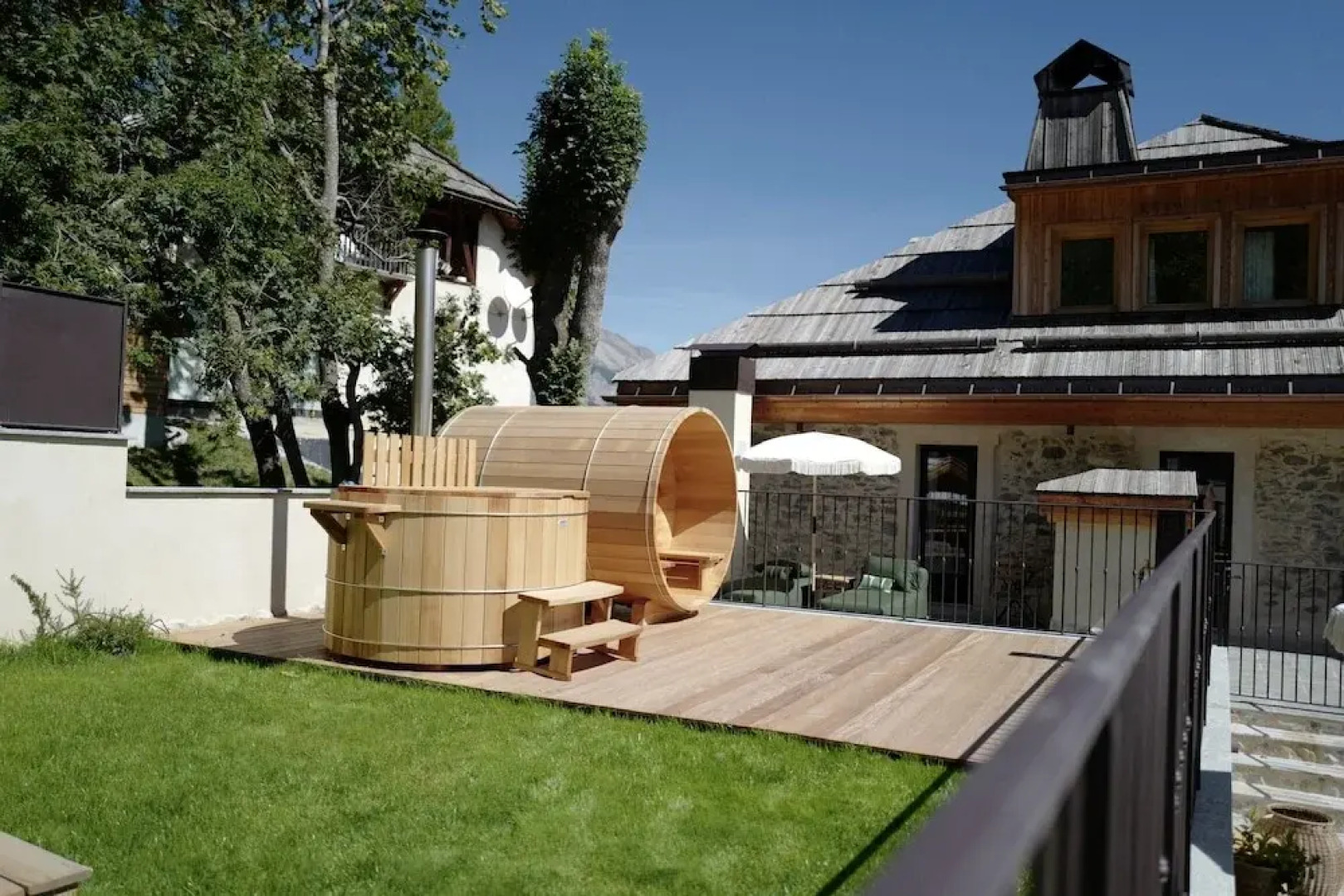 Hotel Le Prieure - 1500m