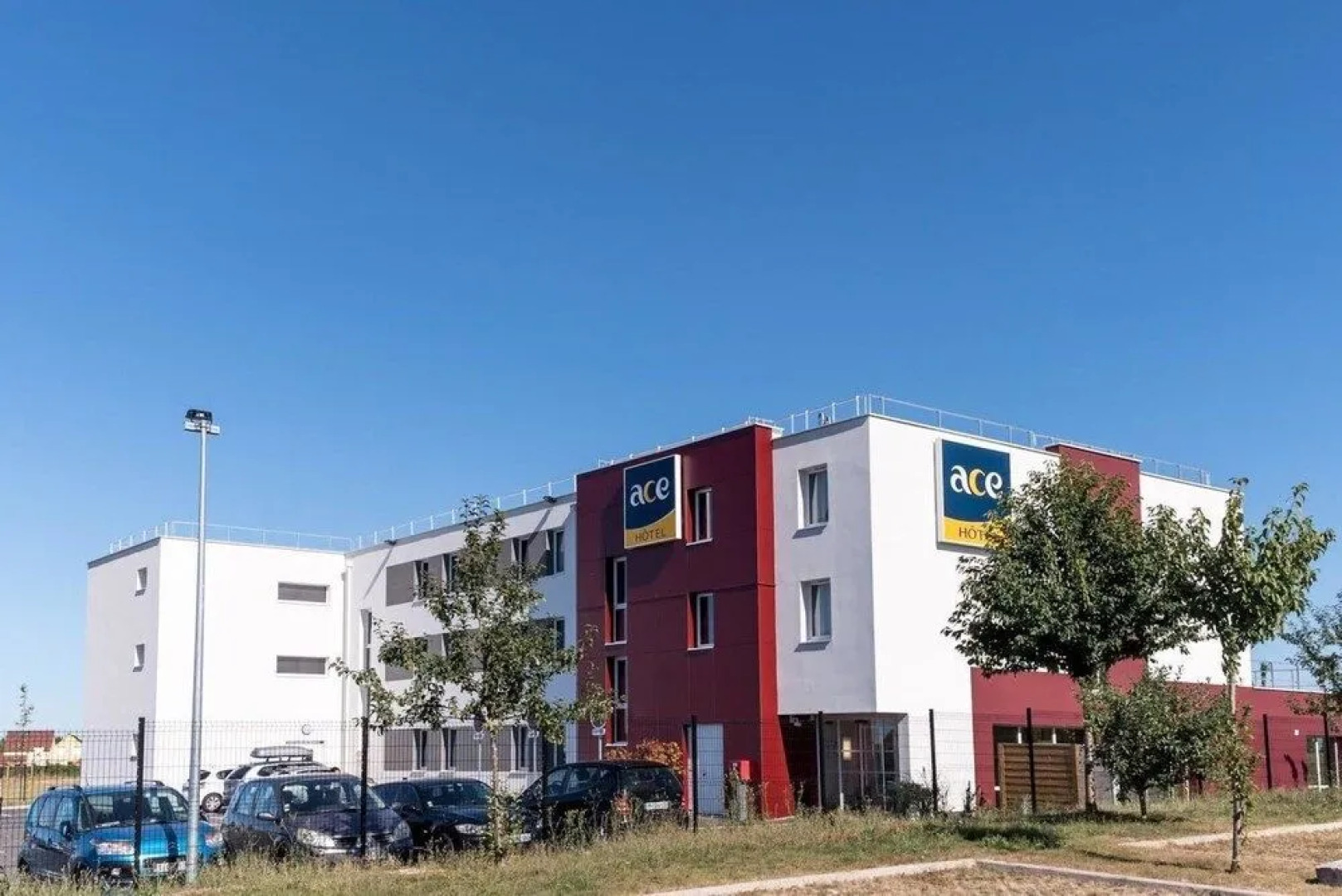ACE Hôtel Troyes