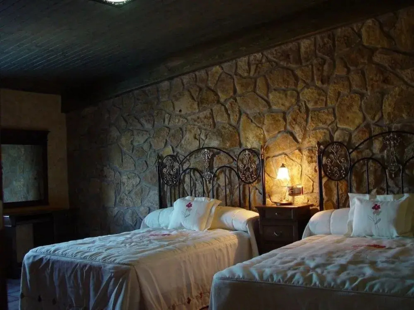 Hotel Viñedos y Bodegas El Castillo