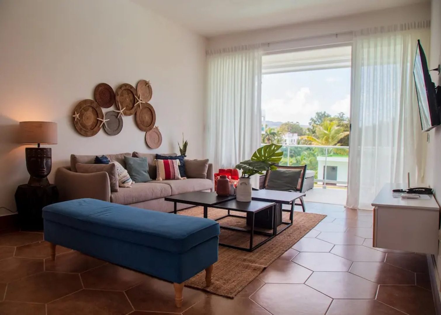 Playa Bonita Apartment at Lake View 32B