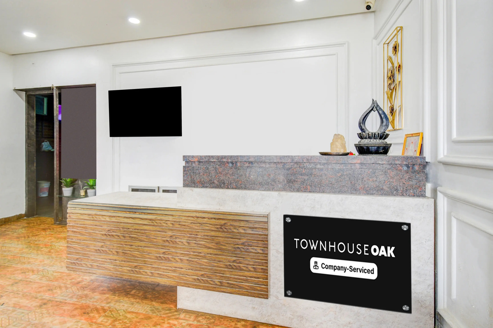 Townhouse Oak Shri Jagannath Temple Formerly Sai Thrishul Grand