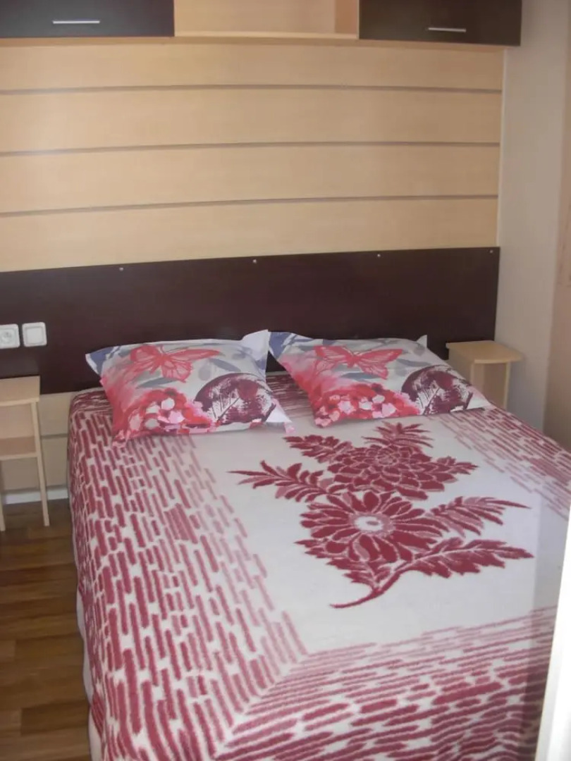 Property With 3 Bedrooms in Valras-plage, With Terrace - 800 m From th