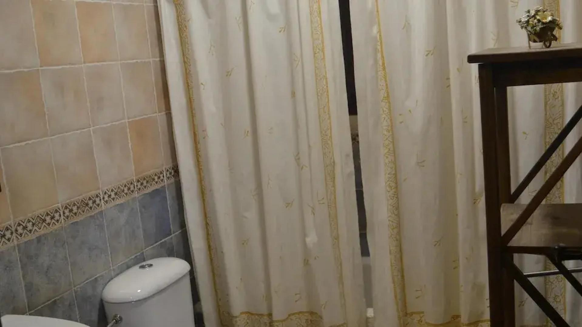 House in Huetor, Rural Tourism, Beach & Pool