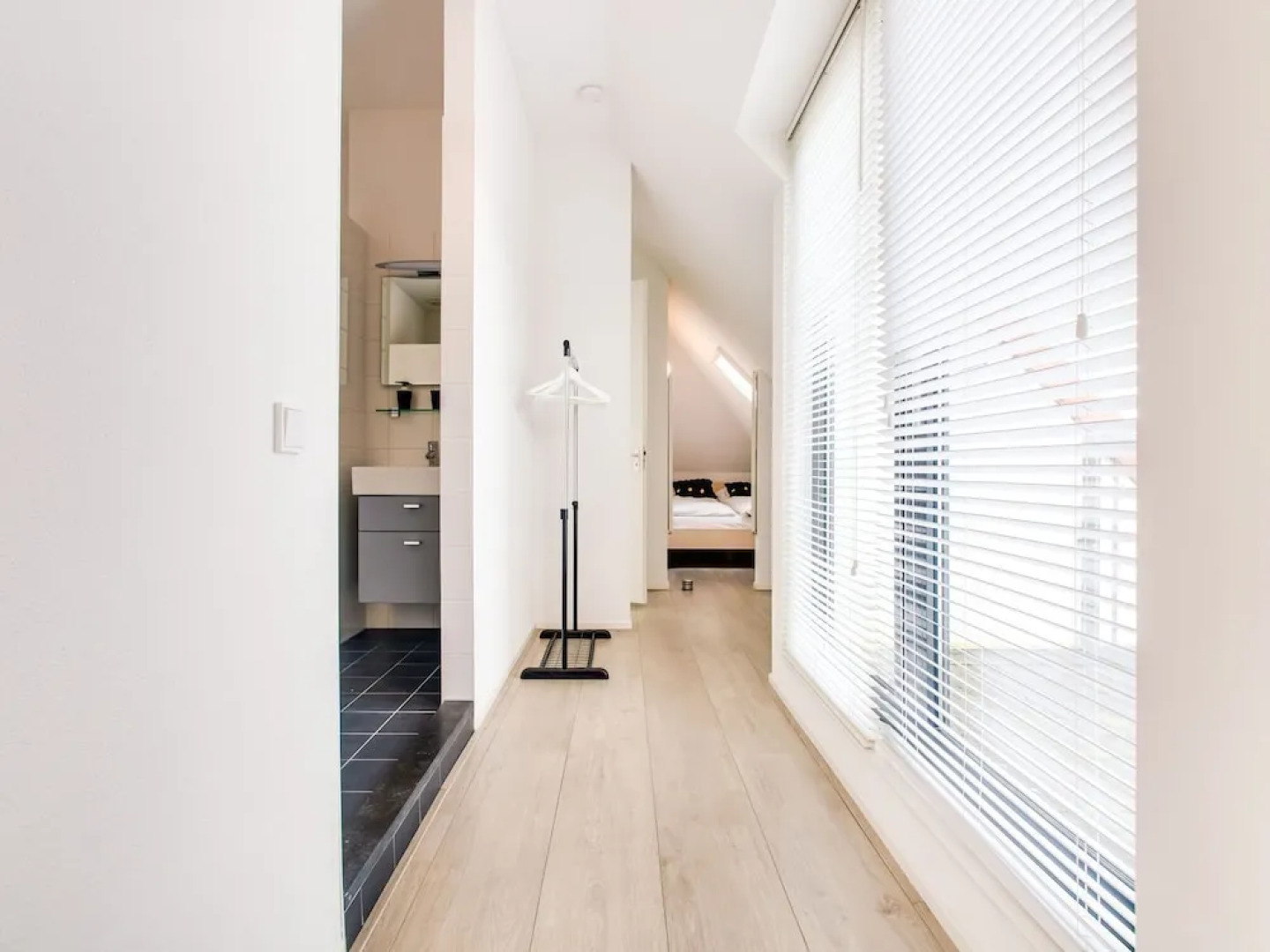 Luxury villa for 8 people with spacious garden and near Harderwijk