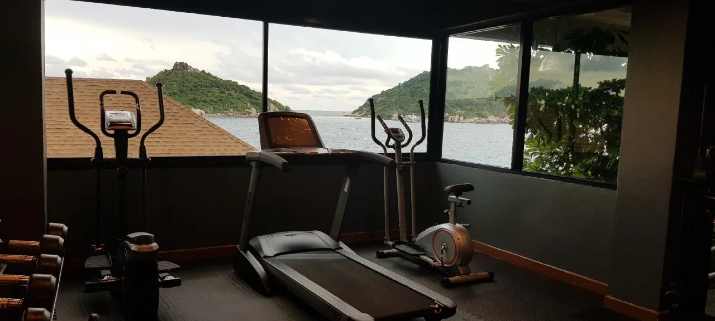 Dusit Buncha Koh Tao by Riya Group