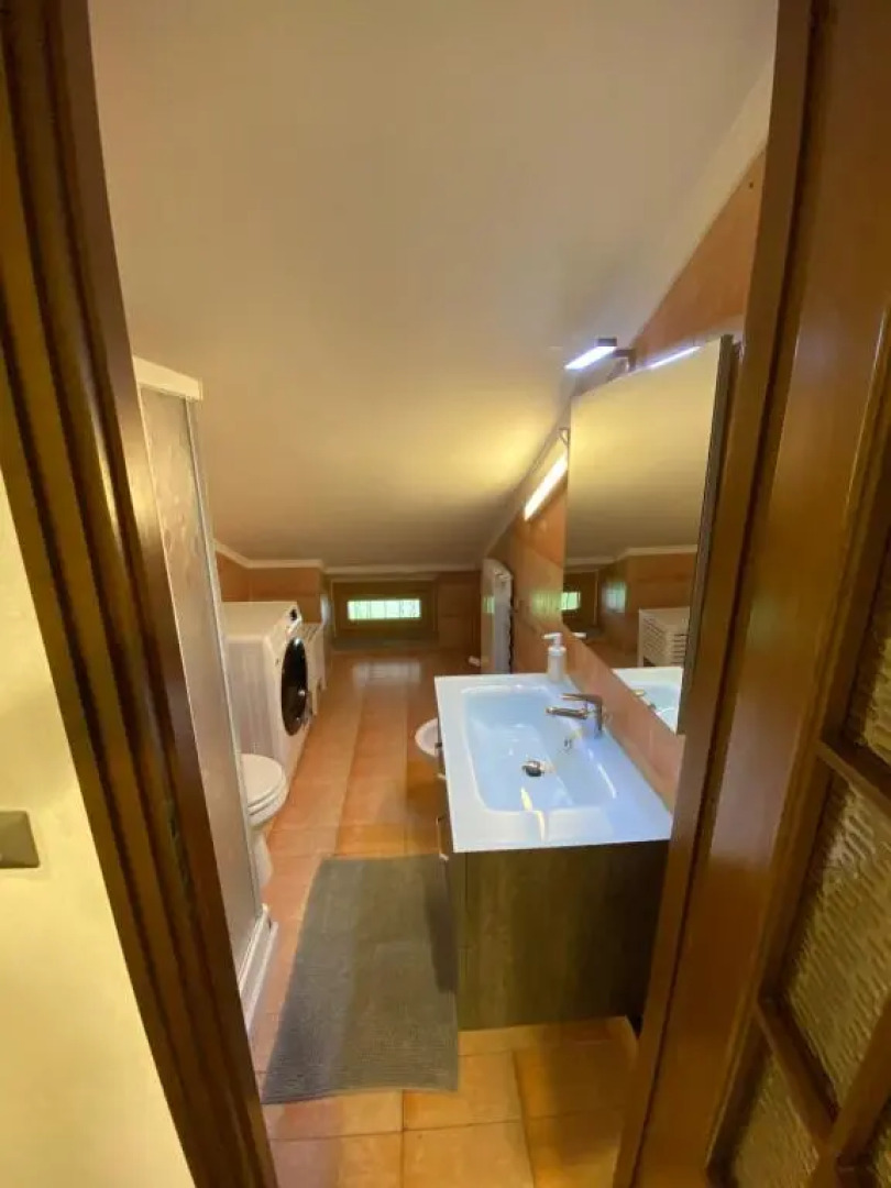 Il Gatto sulla Luna, ai piedi delle Langhe