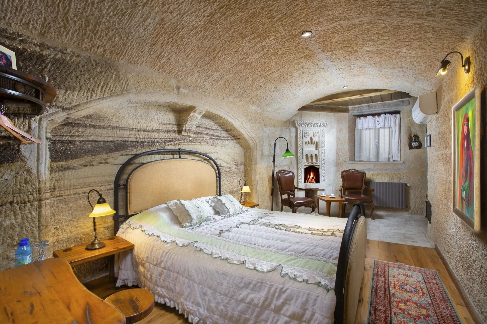 Terra Cave Hotel