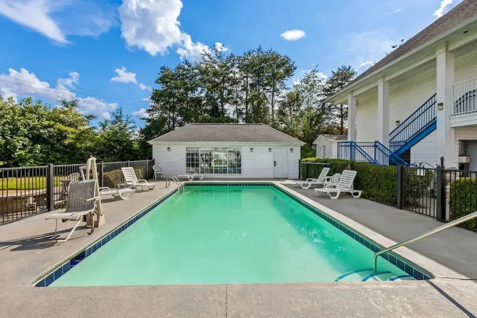 Baymont Inn and Suites Forest City