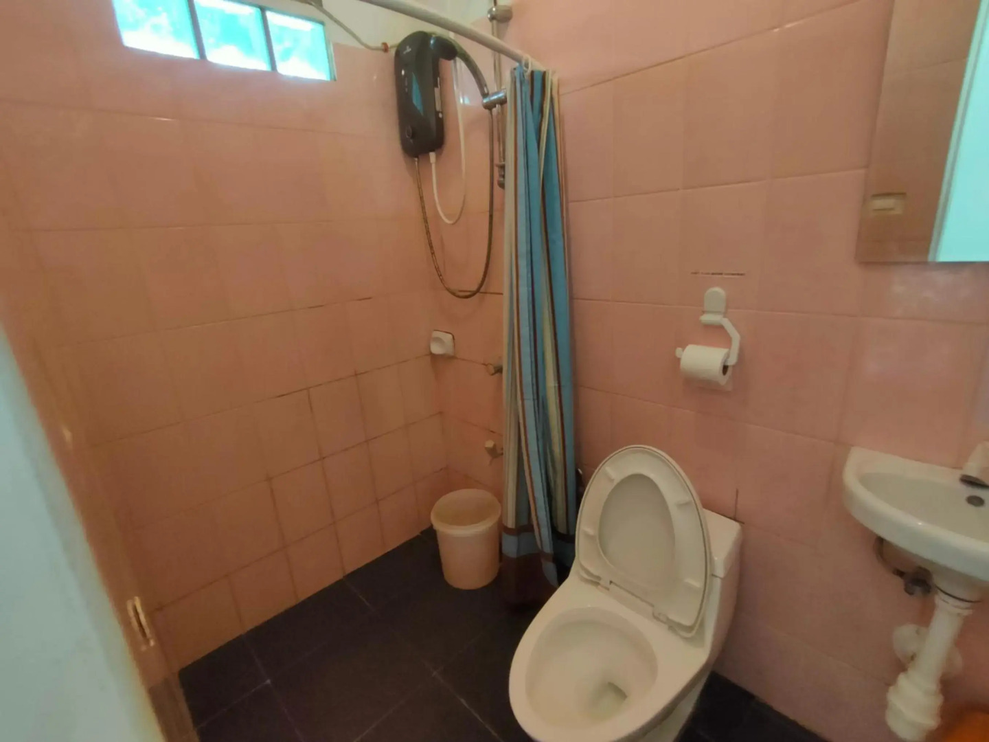 Moalboal T Breeze Coastal Resort