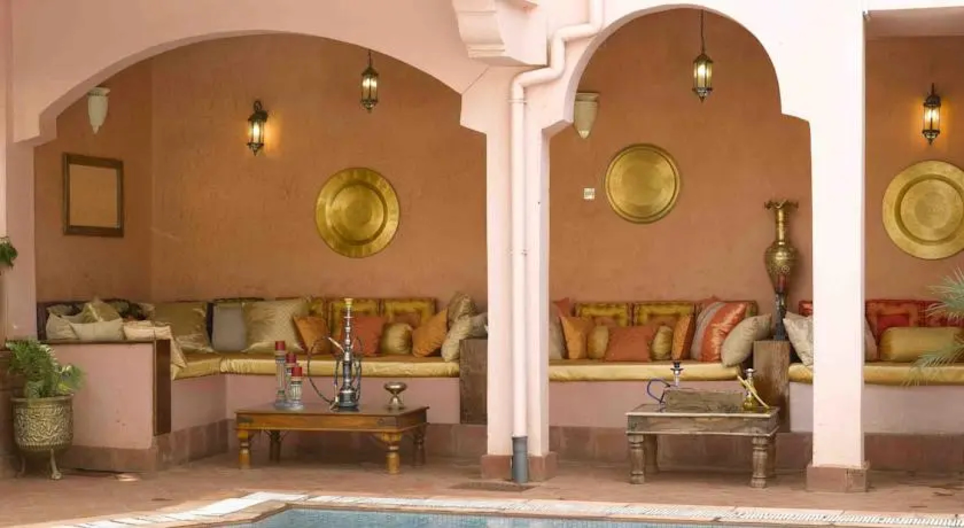 Wasini Luxury Suites & Hotels