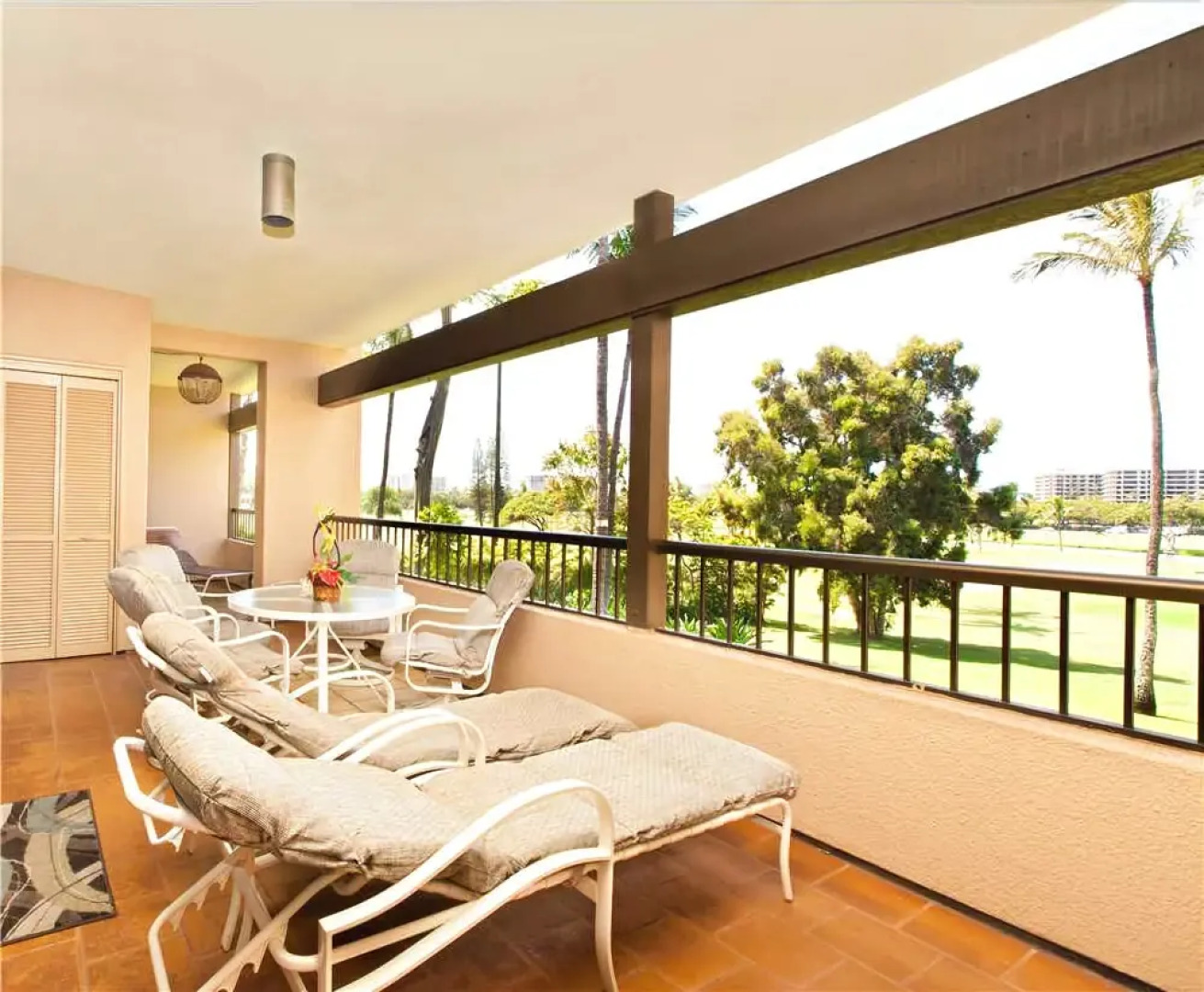 Kaanapali Royal #E302 - 2 Br Condo