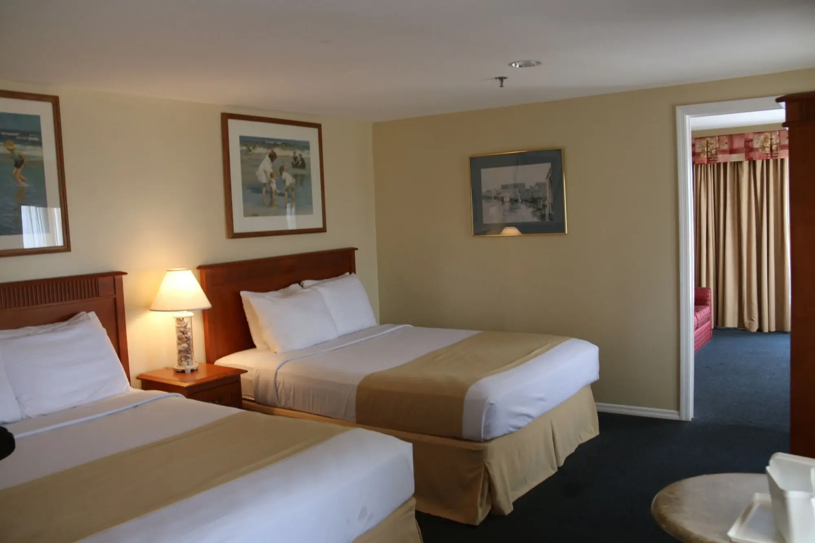 The White Sands Oceanfront Resort & Spa