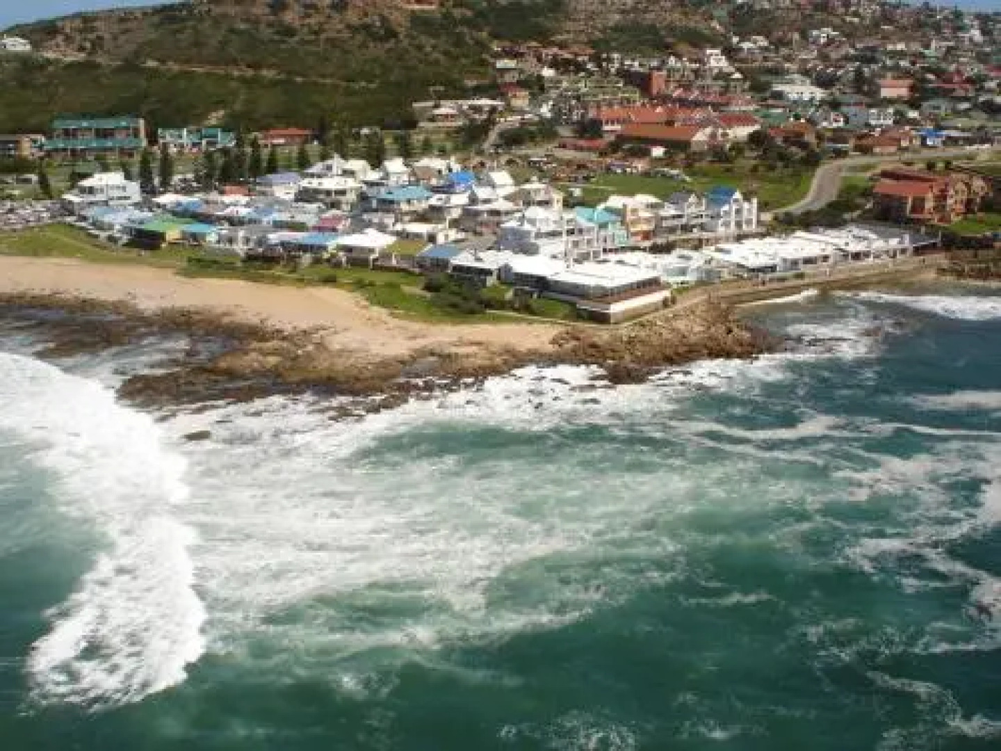 Point Village Accommodation - Laurie's House