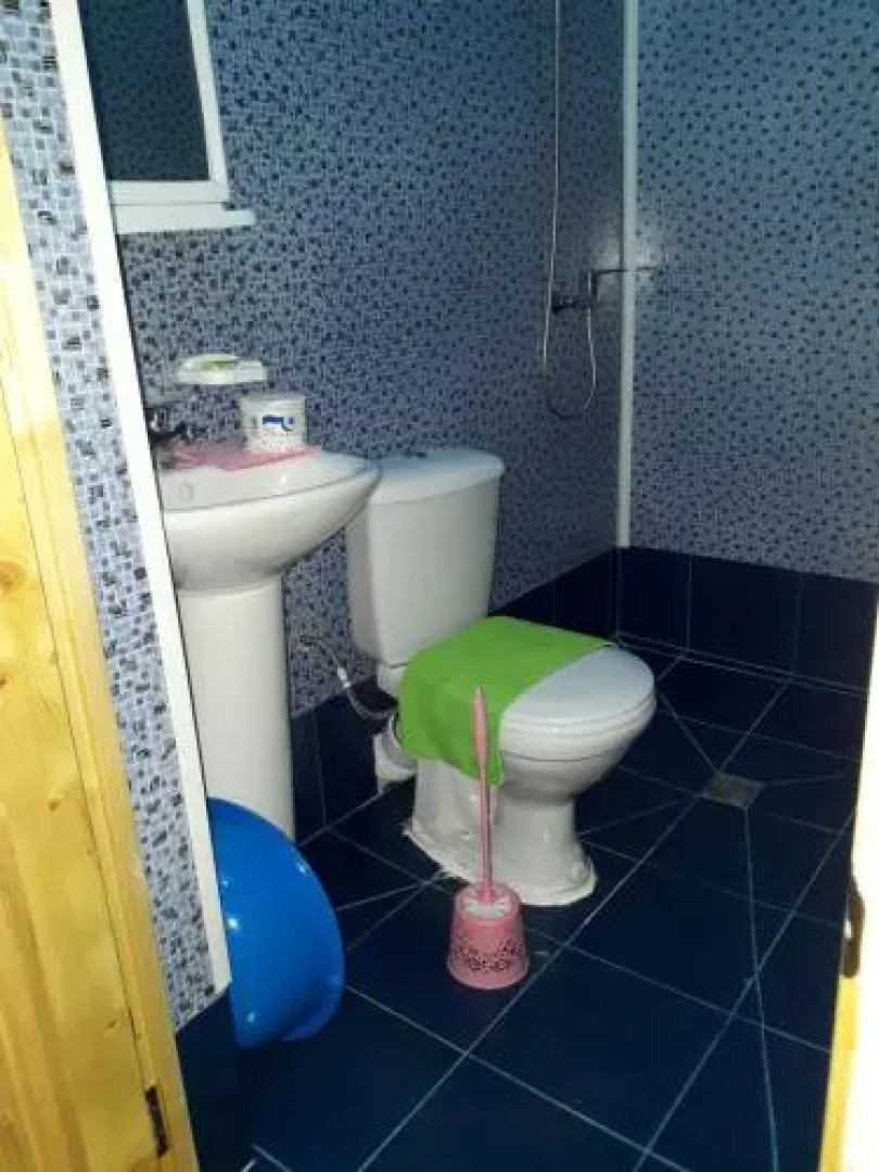 Chernoe More Guest House