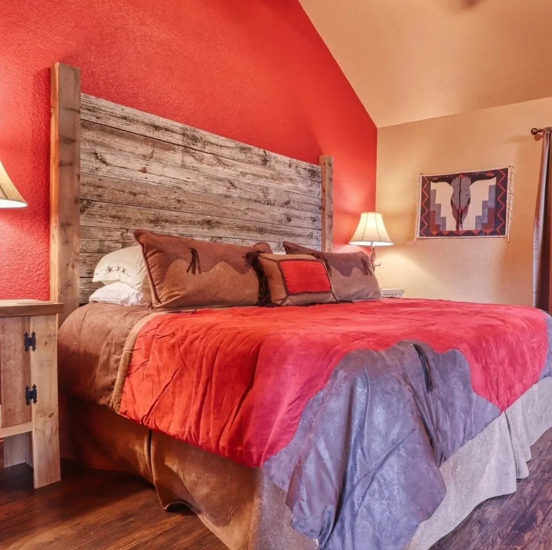 Travis Street Cottages