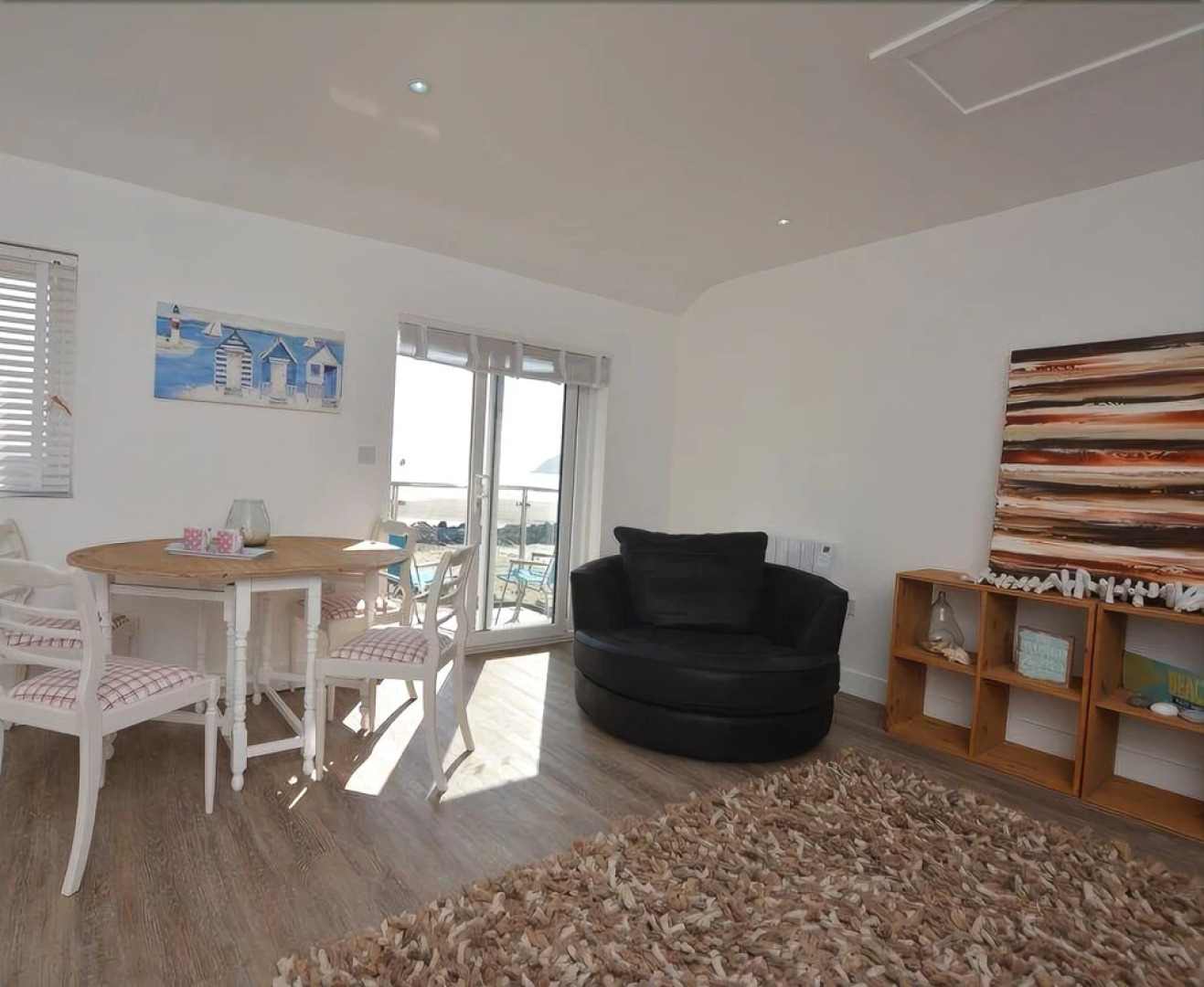 Beach Cottage by the shore