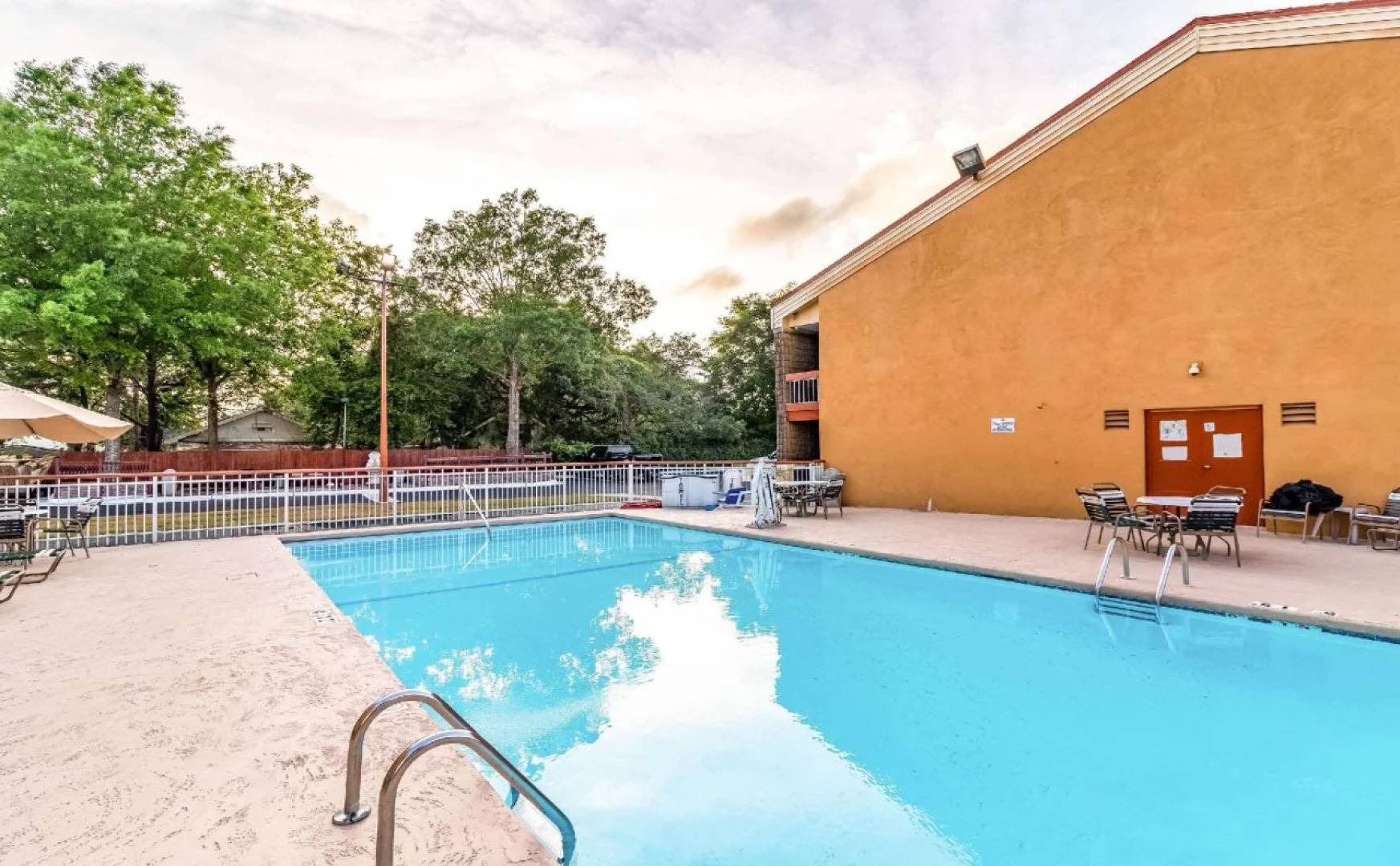 Baymont by Wyndham Wilmington