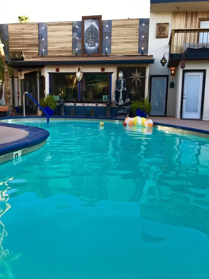 Sea Mountain Inn Nude Resort and Spa - Adults Only