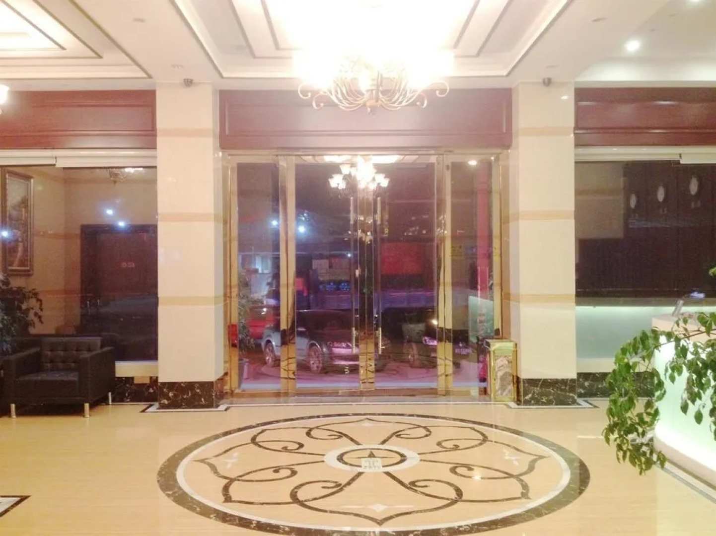 Bairong Business Hotel