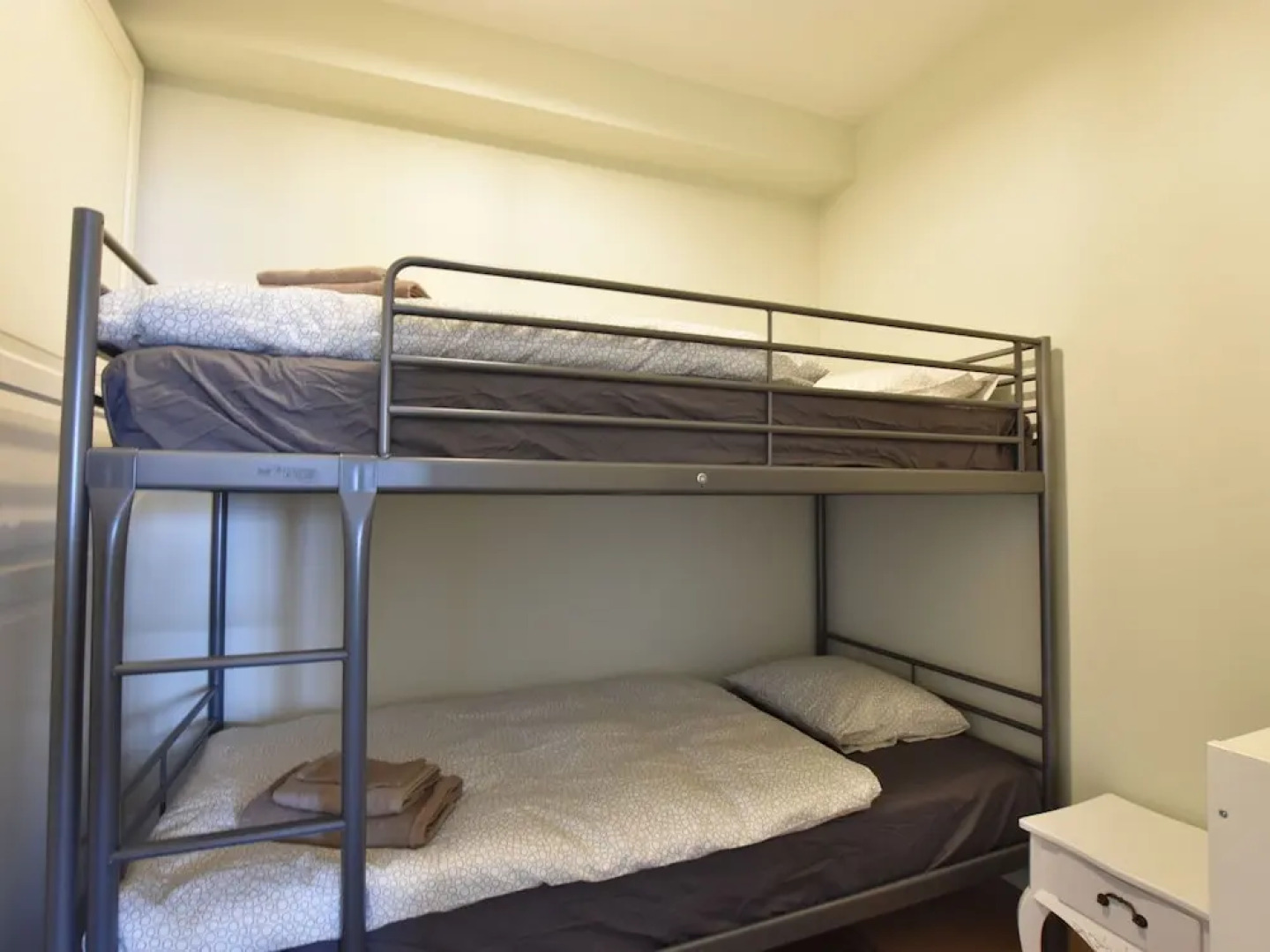 Luxurious Holiday Home in Middelkerke With Sauna