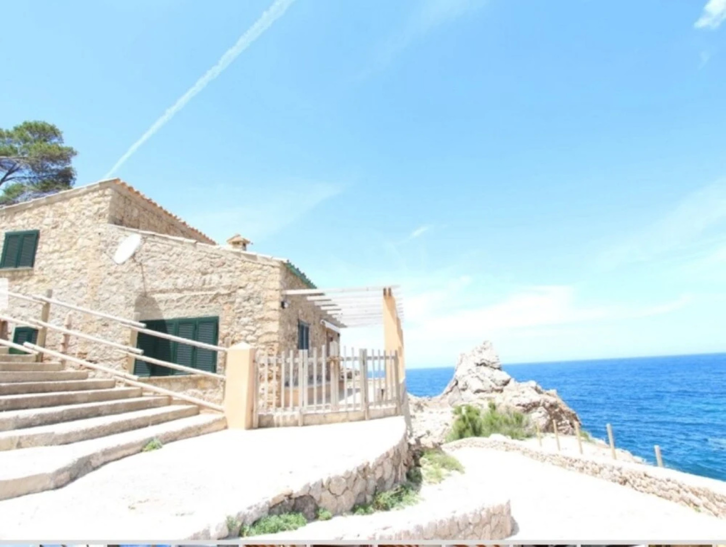 102606 -  Villa in Estellencs