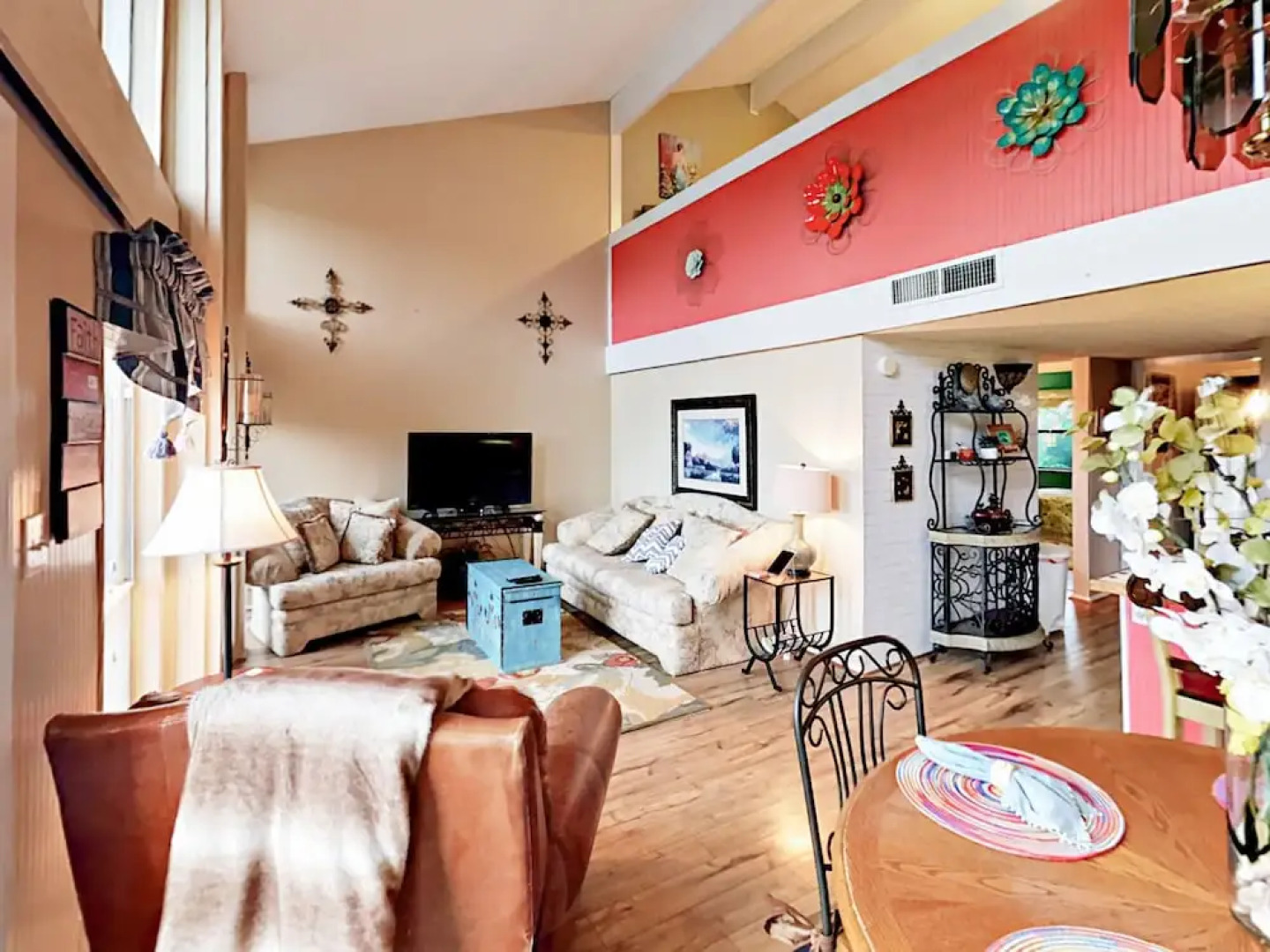 219 Comanche Home 2 Bedrooms 2 Bathrooms Home