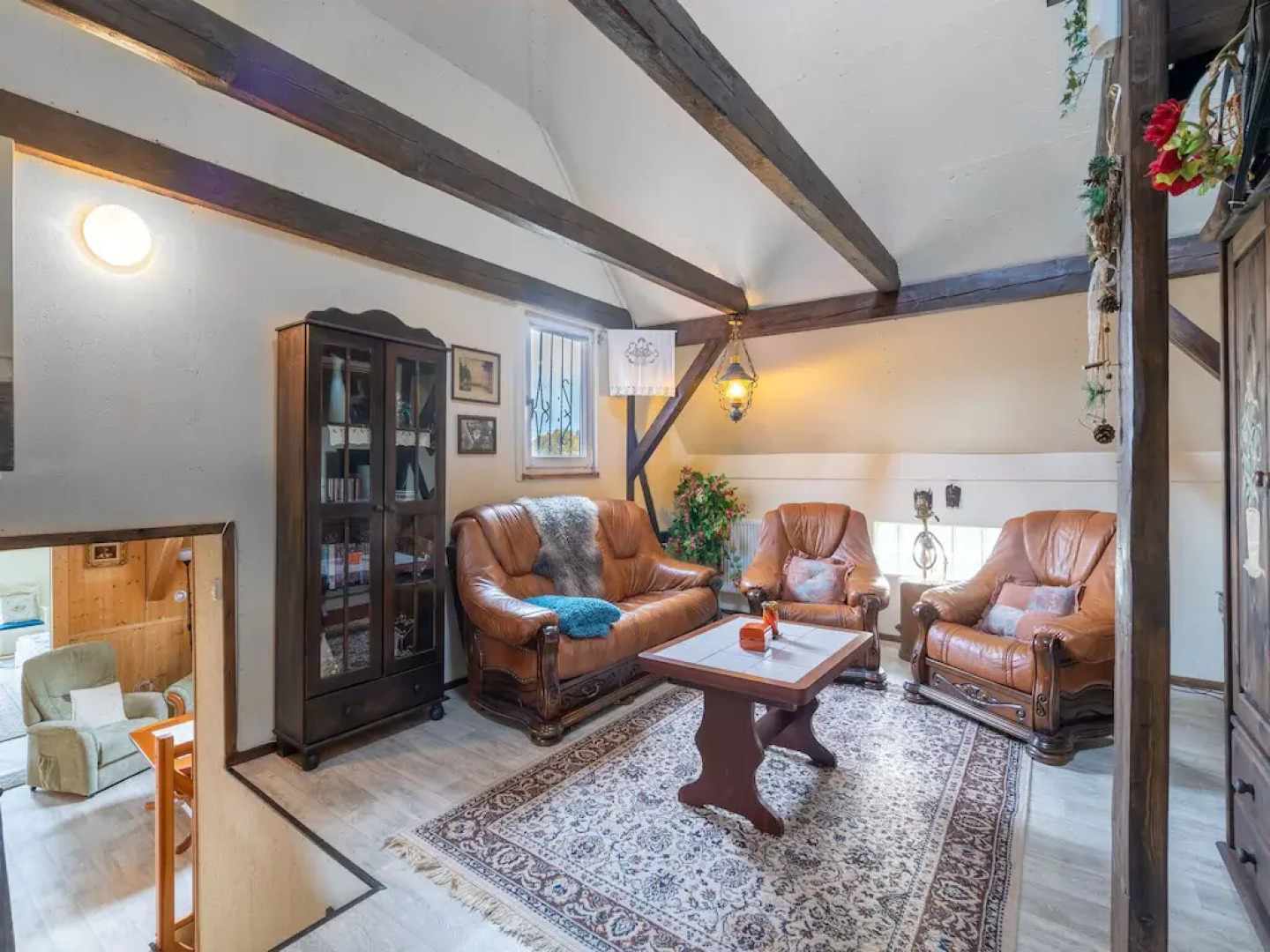 Secluded Holiday Home in Kraslice with Sauna, bubble bath