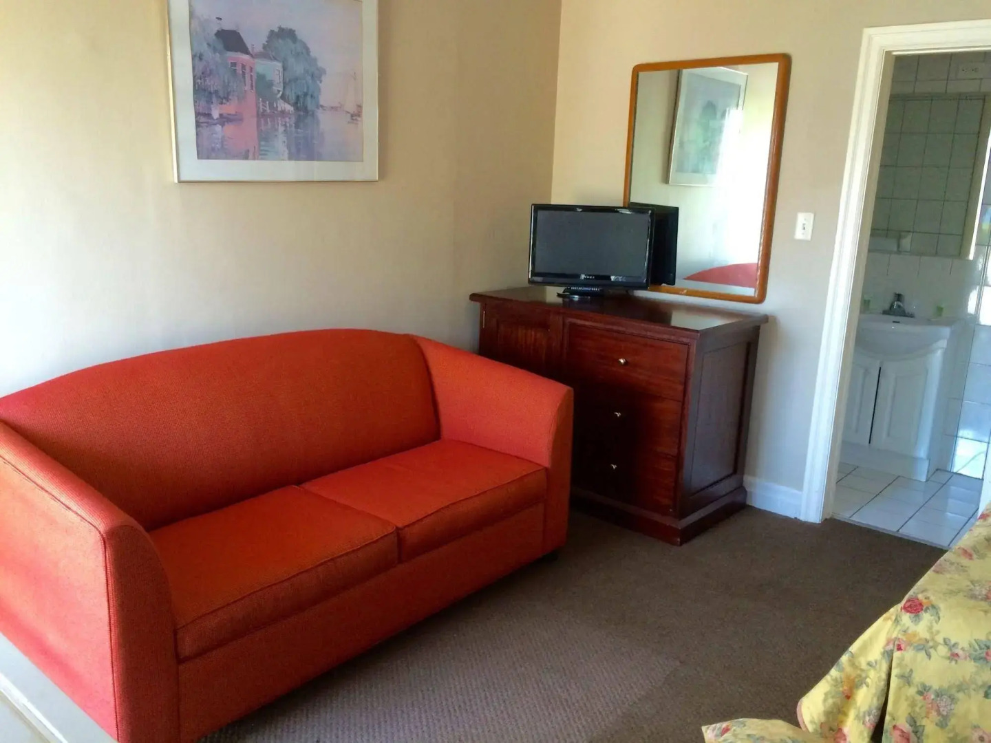 E-Lodge Near The Falls