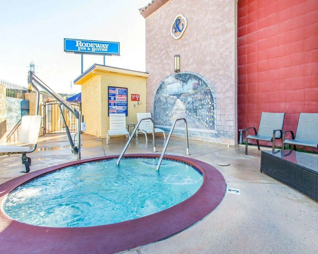 Rodeway Inn & Suites Colton - Riverside