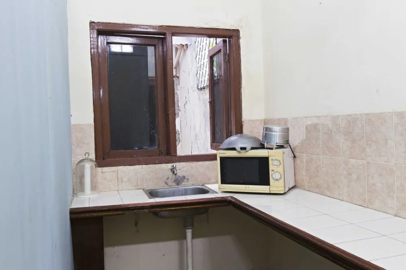 RedDoorz Kemang Ampera