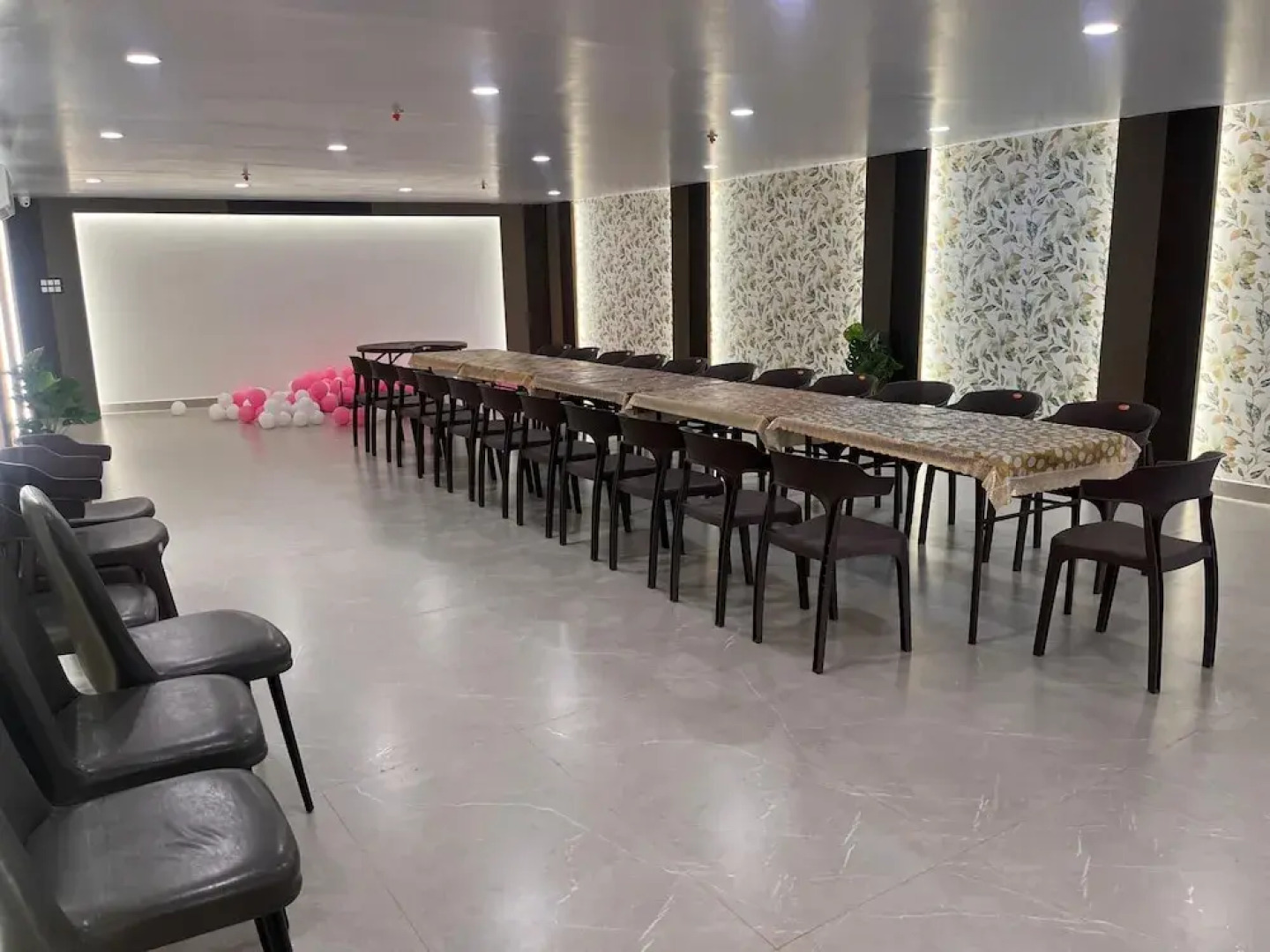 Hotel Soumya Sarovar